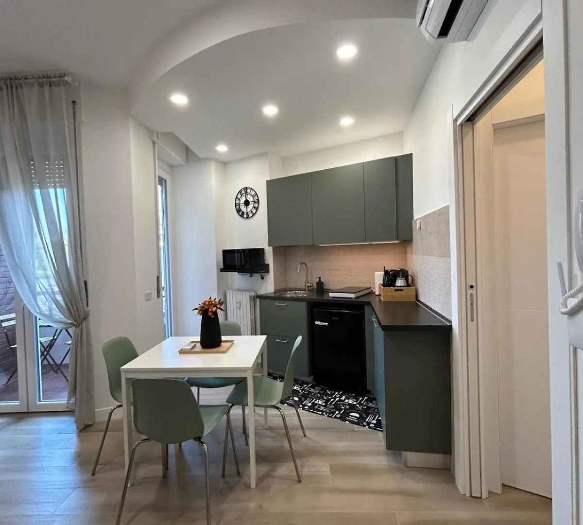 Modern Apartments Mm3 Afforifn Only 15 Min From Duomo Milano Italia