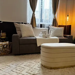  Appartamento Regina In Verona - Sky Tv, Wifi E Breakfast Box